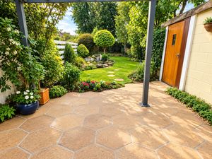 Rear garden- click for photo gallery